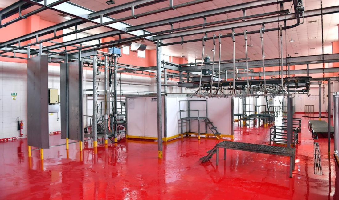 Yurttaşların her gününü konforlu geçirmesi için 7/24 hizmet veren Büyükşehir,