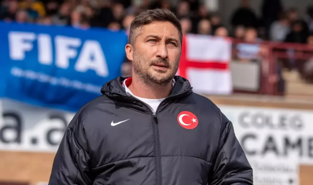 Türkiye U19 Milli Futbol Takımı’nda teknik direktörlük görevini yürüten Sabri