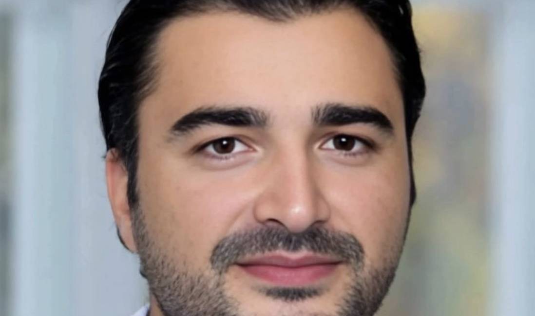 Türk Doktor Çağlayan Demirel’den Kalp Cerrahisinde Tarihi Başarı Viyana’da Aynı