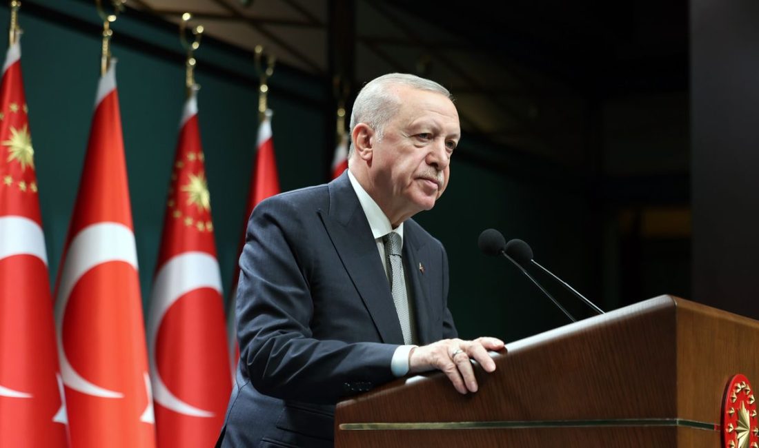 ANKARA – BHA Programın başında, eski Bayındırlık ve İskan Bakanı