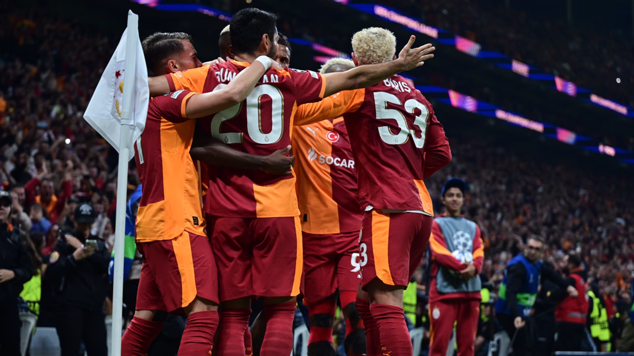 İSTANBUL – BHA 51 bin 160 taraftarın tribünleri doldurduğu RAMS