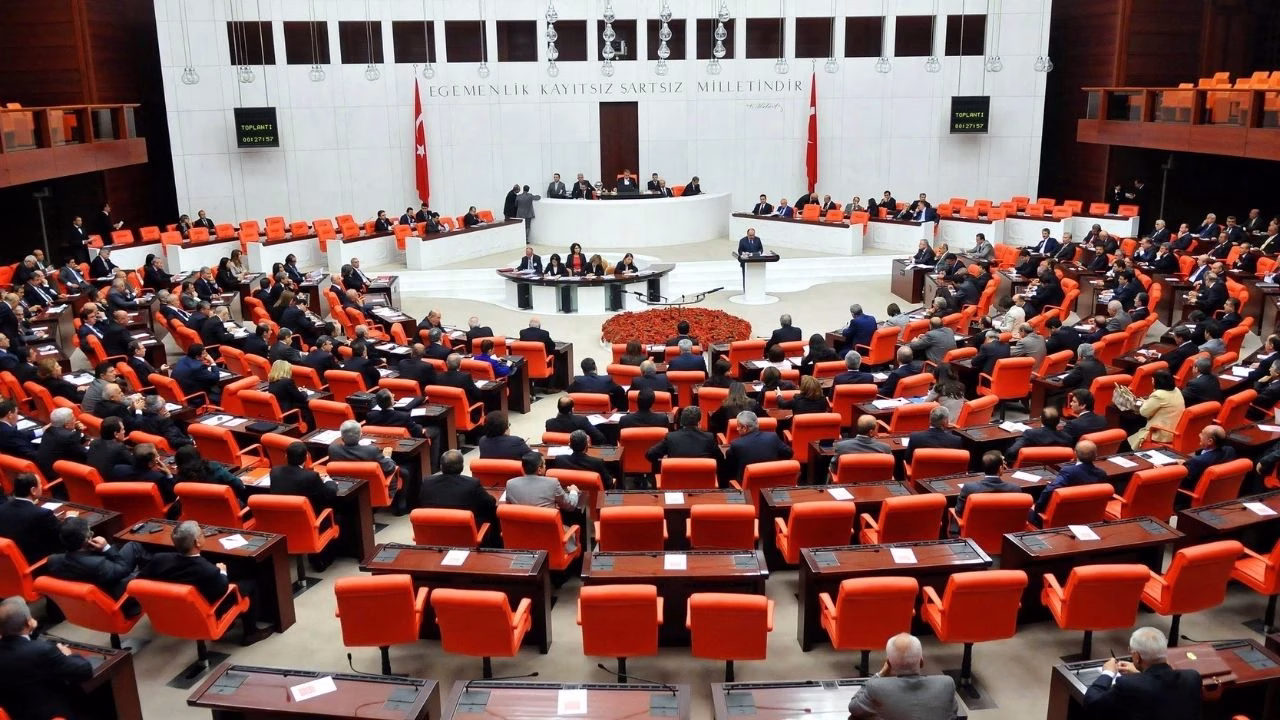 En düşük emekli aylığının artırılmasına yönelik kanun teklifi, Türkiye Büyük