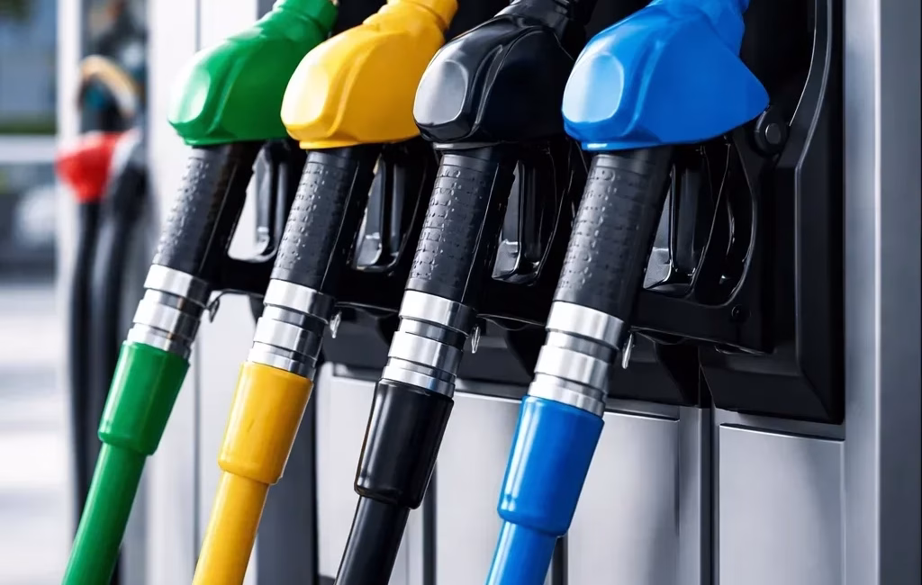 Küresel enerji piyasalarındaki dalgalanma, akaryakıt fiyatlarına zam olarak yansımaya devam