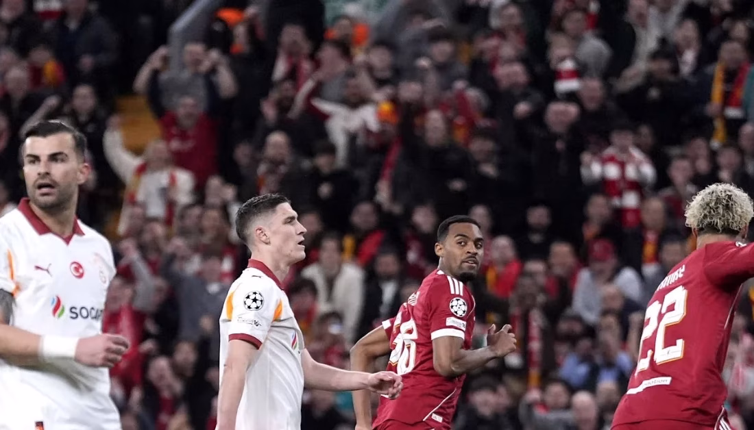 İSTANBUL-BHA İlk maçı 1-0 kazanan sarı-kırmızılılar, Anfield’da oynanan rövanşta 4-0