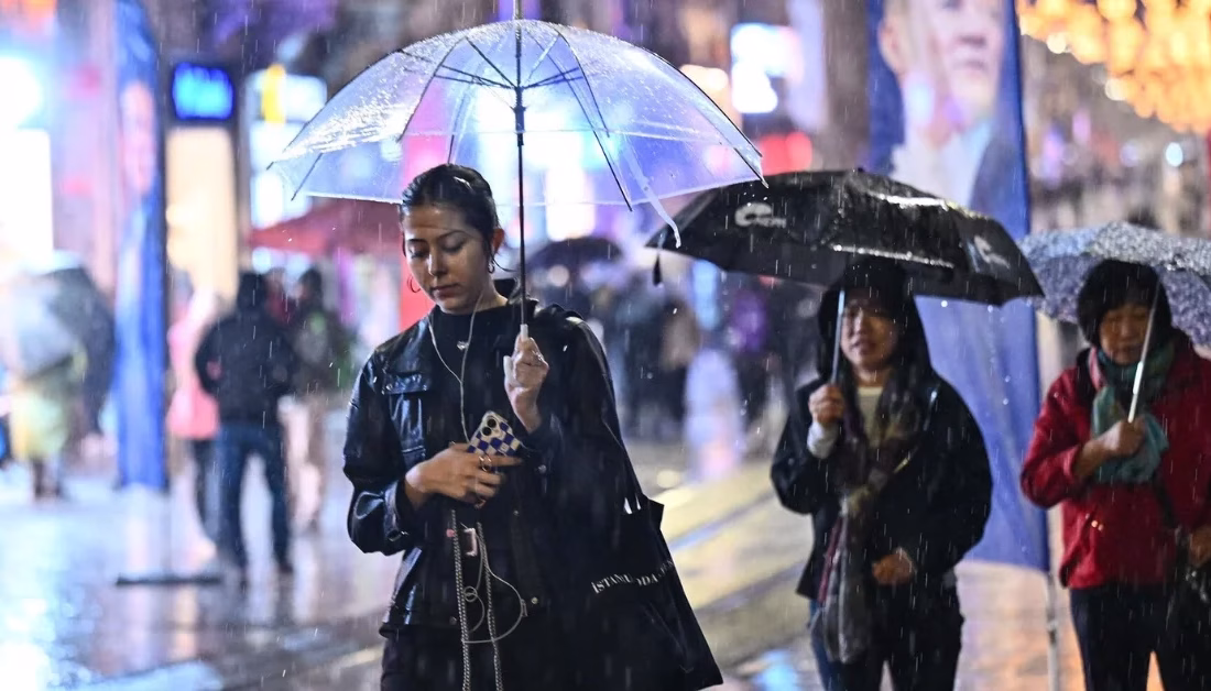 ANKARA-BHA Meteoroloji Genel Müdürlüğü, özellikle iç kesimlerde gök gürültülü sağanak