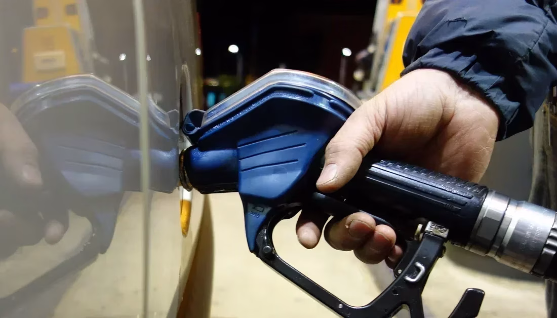 Brent petrol fiyatları ve döviz kurundaki hareketlilik akaryakıt fiyatlarını etkilemeye