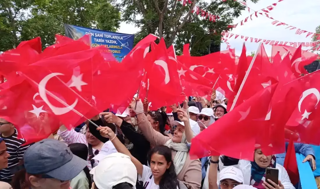 EDİRNE – BHA Edirne’ye gelen Cumhurbaşkanı Recep Tayyip Erdoğan, toplu