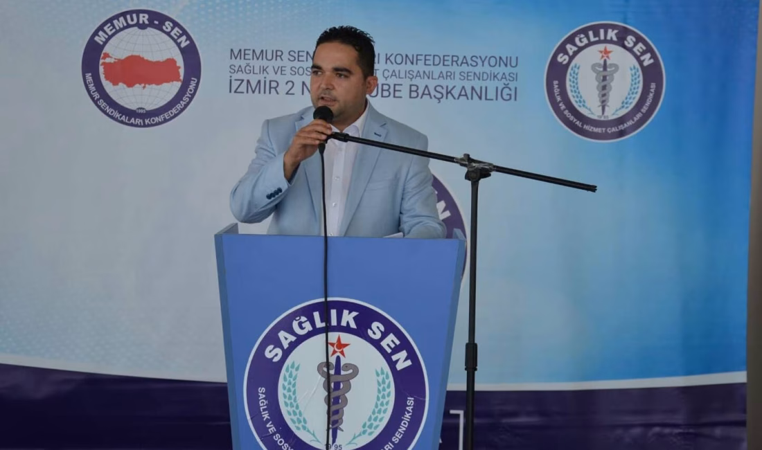 Sağlık-Sen İzmir 2 No’lu Şube Başkanı Ekrem Özdemir, yenidoğan ambulansları