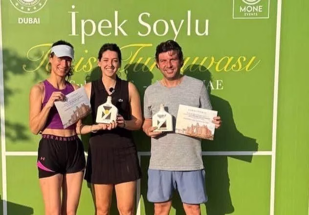 Dubai’de düzenlenen Double Mix (Kadın-Erkek Karma) Tenis Turnuvası’nda Aydın’ı temsil